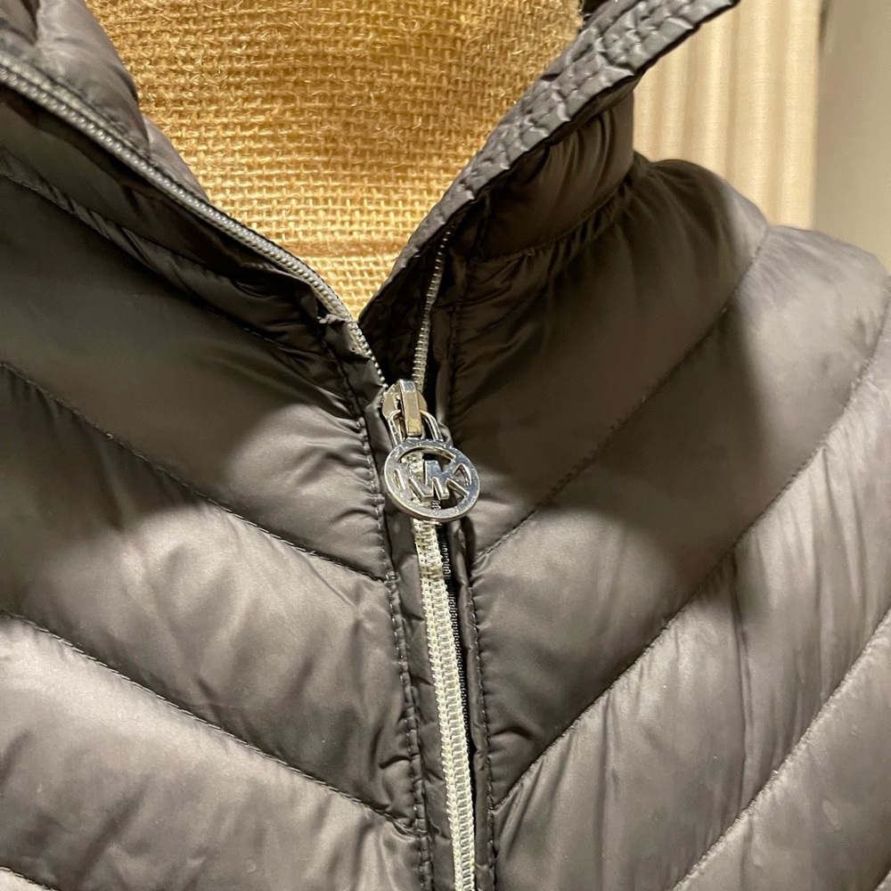 Michael By Michael Kors Packable Lightweight Down… - image 6